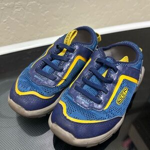 Keen toddler shoes